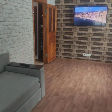 Loft Apartment Near City Center On Peremogy Avenue 44 Chernihiv Exterior photo